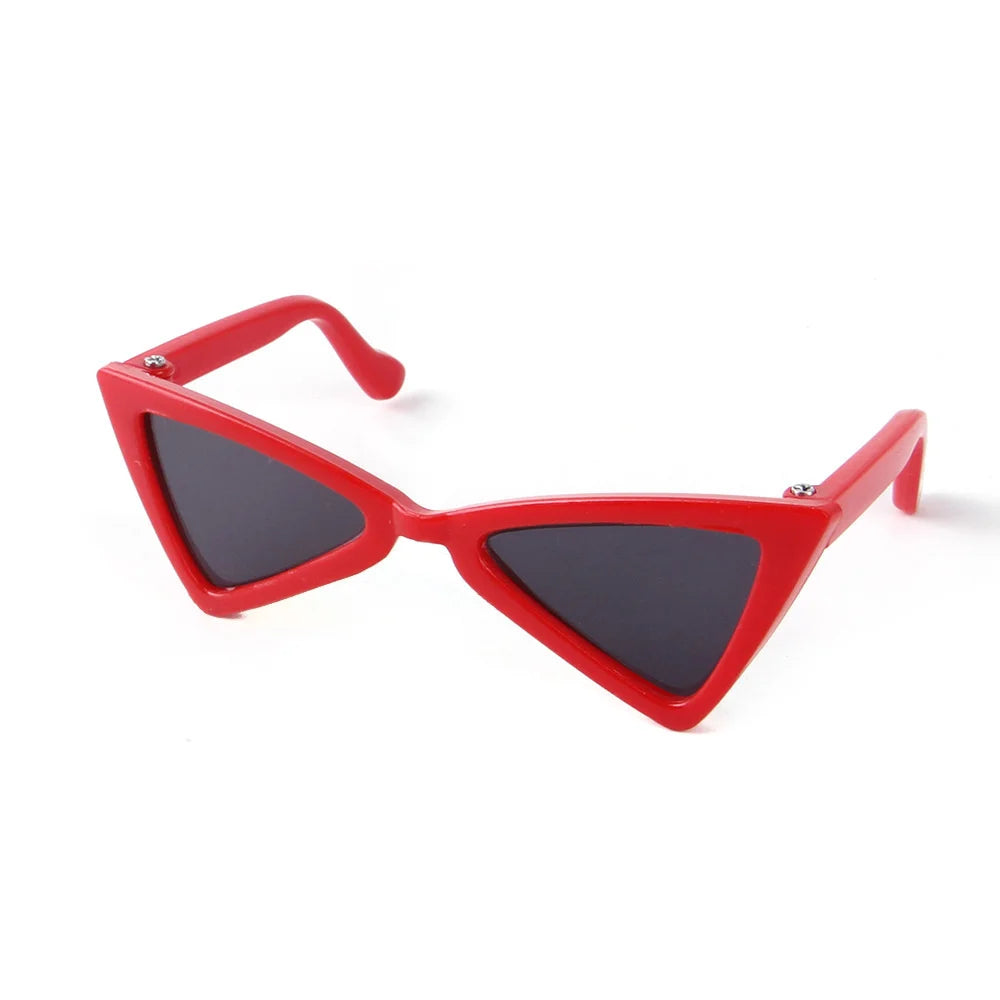 Handsome Cat Triangle Sunglasses